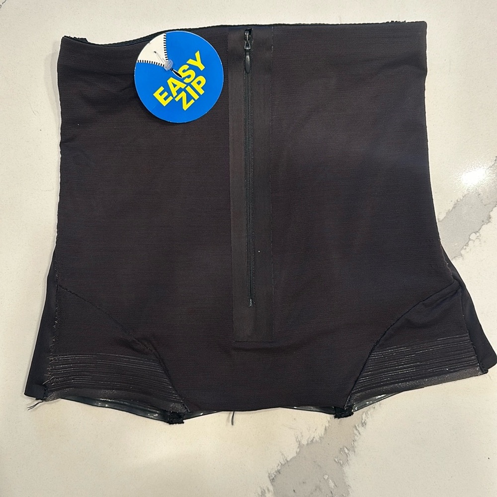 Waist Cincher with zipper!